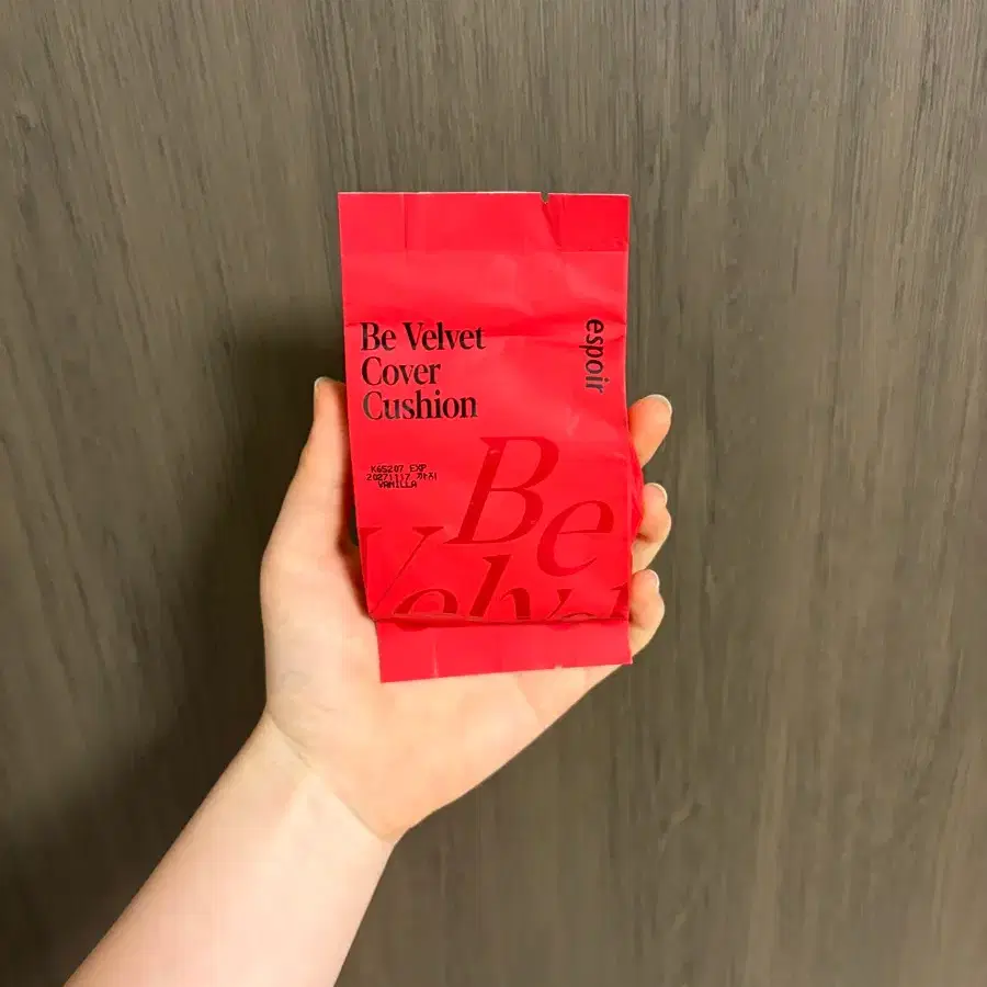 에스쁘아 비 벨벳 커버 쿠션 바닐라