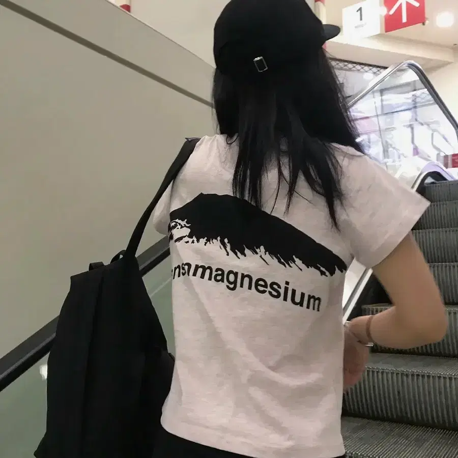 탄산 마운틴 티셔츠 라이트핑크