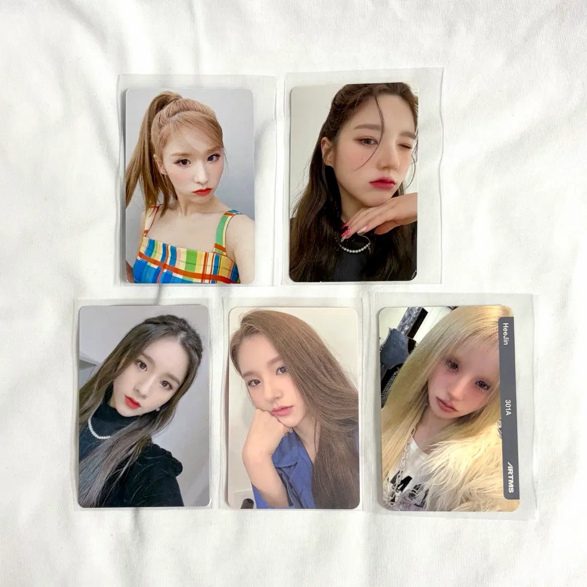 일괄 아르테미스 이달의소녀 이달소 희진 포카 오브젝트 양도 미공포 싸폴 싸인 폴라 공방 콘서트 앨범 응원봉