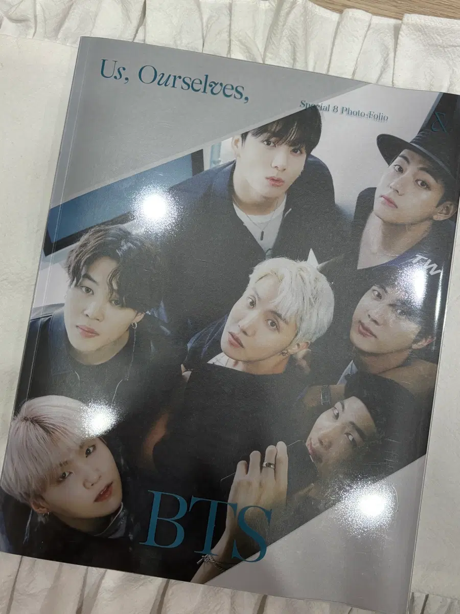 방탄소년단 BTS 포토북 Us, Ourselves
