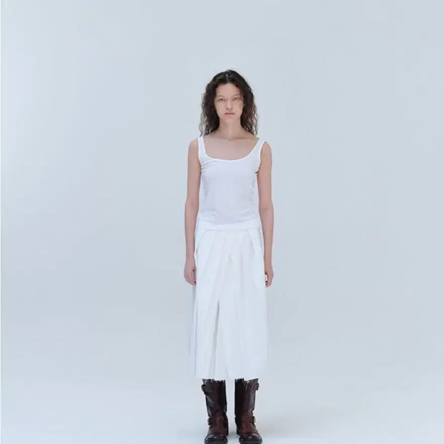 리포스 cutting pleats skirts