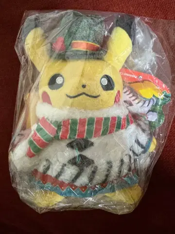 컨디션 최상! Christmas Wonderland 피카츄 봉제 인형