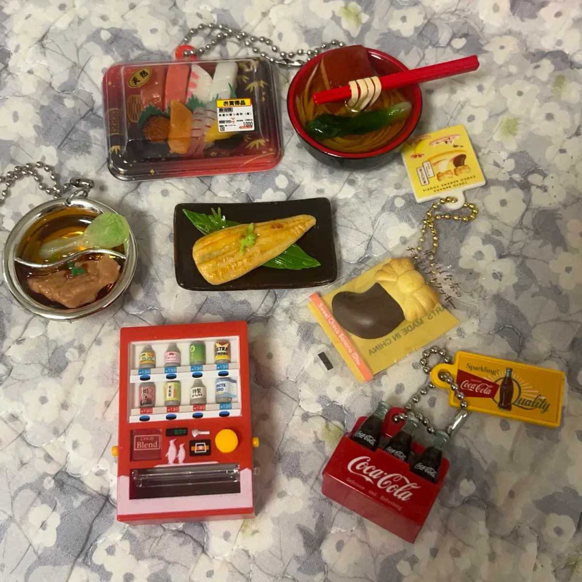 일본 음식 가챠 (자판기, 코카콜라, 스시, 라멘, 쿠키, 생선)