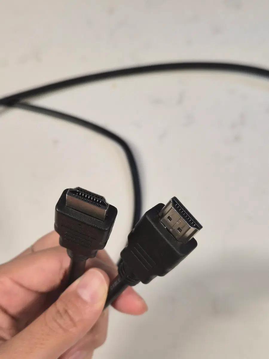 TXON HDMI 케이블 2m와 타브랜드 2m