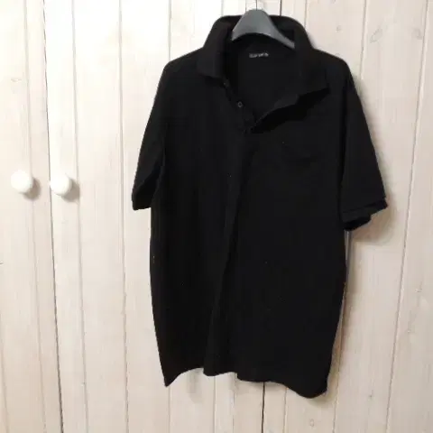 블랙 카라 티셔츠 2/ 같은옷이예요