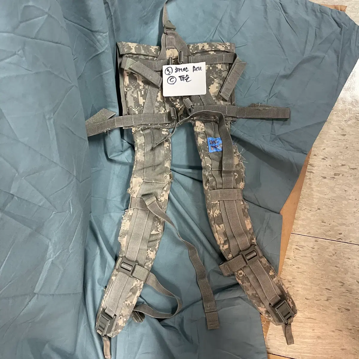 ACU럭색부품하네스5. [미군 오리지널] MOLLE II 라지 럭색 어깨 하네스 스트랩 (ACU)35