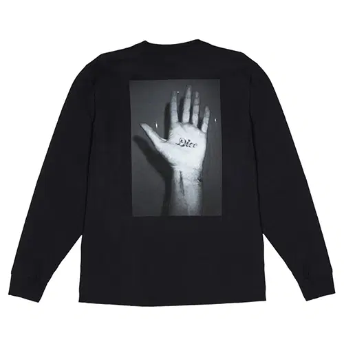 [새상품] 퍼킹어썸 티셔츠 M사이즈 Dice Hand LS Tee-Black