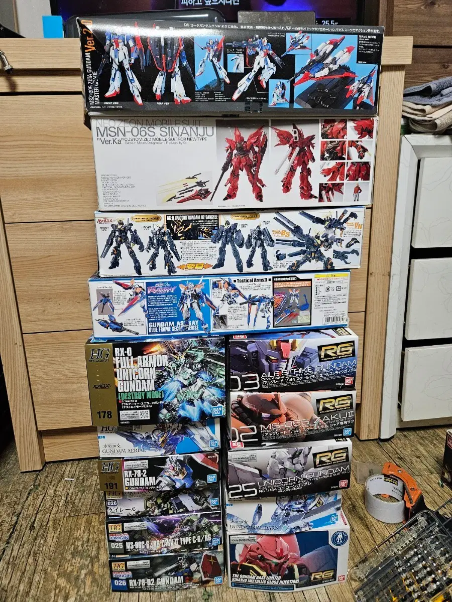 가조립 hg rg mg +정크 건담 팝니다 반다이 건프라 자쿠 gn암즈