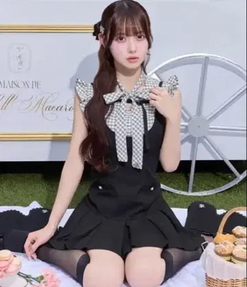 michellMacaron 체크 리본 셔츠 점프스커트 세트 블랙