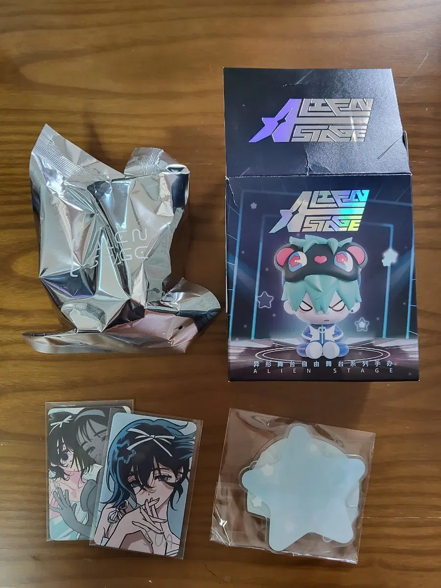 ALNST (에일리언 스테이지) 피규어