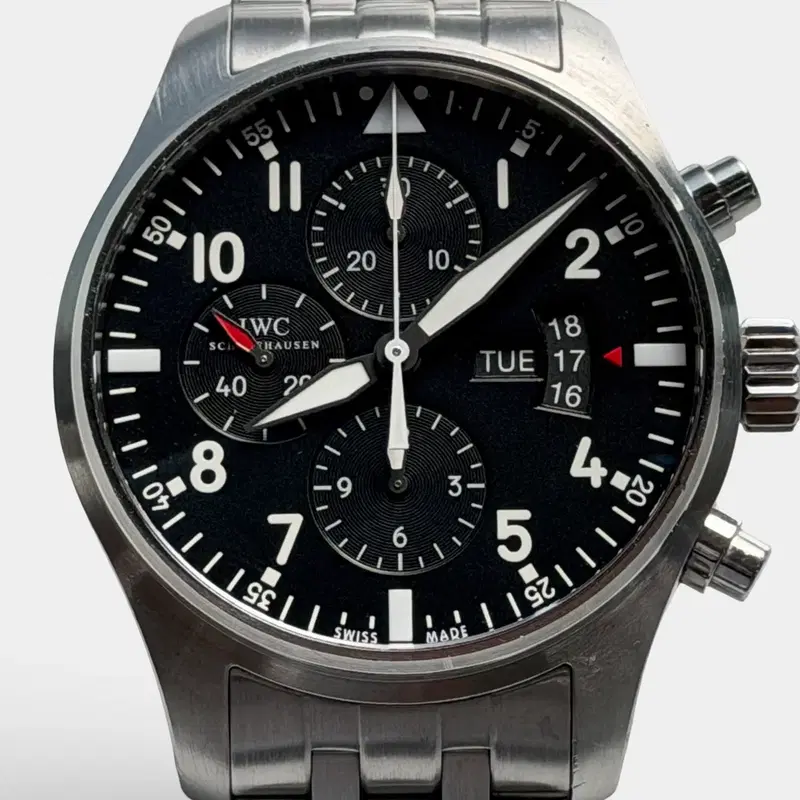 IWC 파일럿 워치 크로노그래프 IW377704 시계 판매합니다.