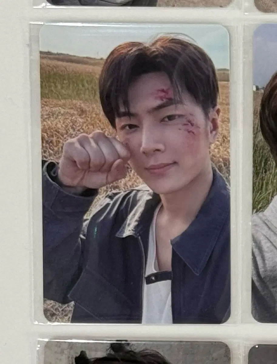 엔하이픈 에버라인 럭드 제이