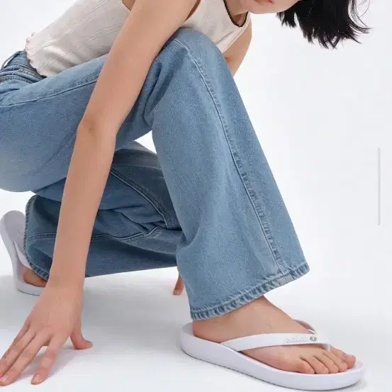 아치온 플립플랍 리커버리 조리 화이트