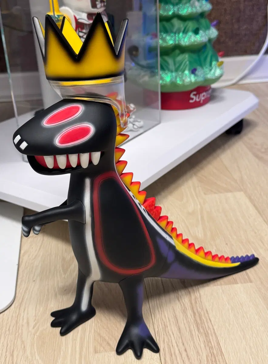 메디콤토이 VCD 바스키아 Dinosaur 피규어