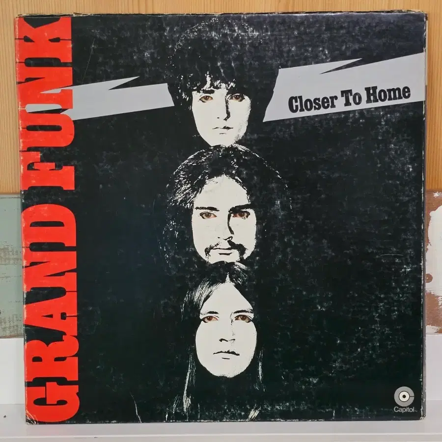 Grand Funk Railroad - Closer To Home LP