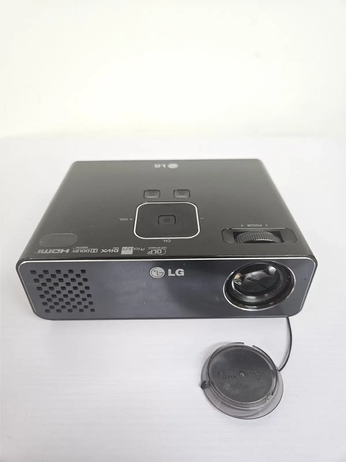 LG 미니빔 프로젝터 여러가지 팝니다.