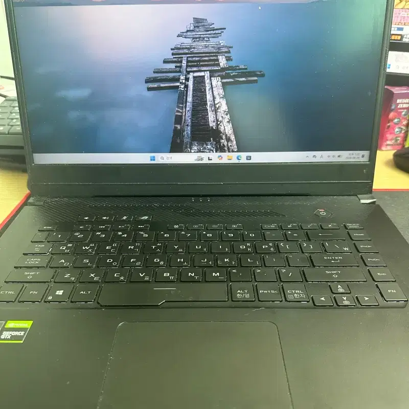 ASUS GA502DU 게이밍노트북 (GTX1660Ti)
