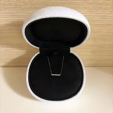 AHKAH 목걸이