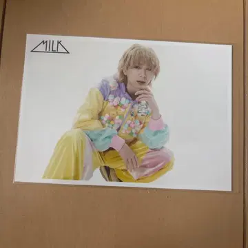 M!LK 요시다 진토 브로마이드