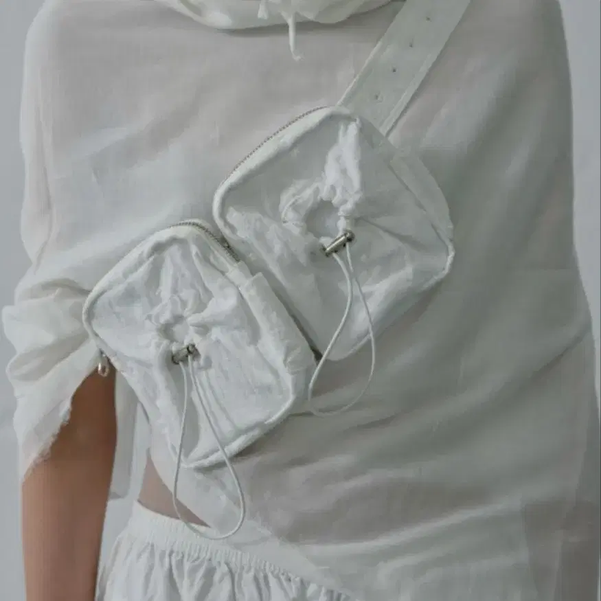 [새상품] 수집미학 gathering belted dual bag - white