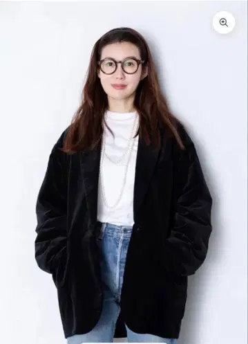 MYWEAKNESS 벨벳 자켓 블랙