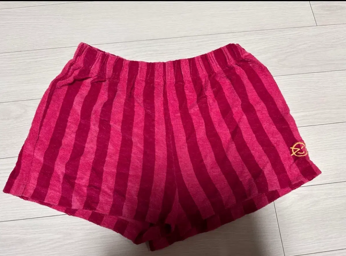 10Y) 윙켄 테리소재 반바지