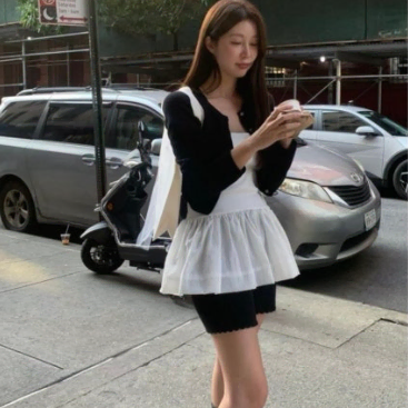릴리코츠 튜브탑 판매(새제품)
