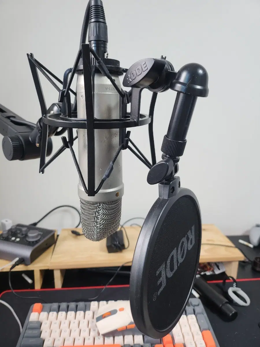 Rode NT1-A 마이크 팝필터 포함