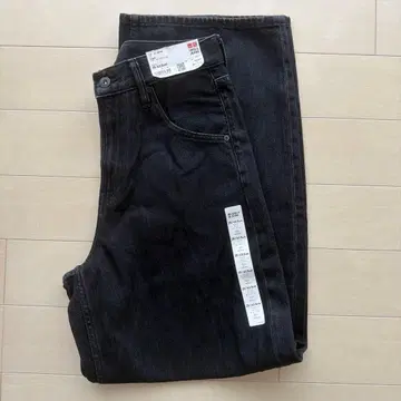 UNIQLO 배기 커브 진즈 다크 그레이 25인치 택 포함