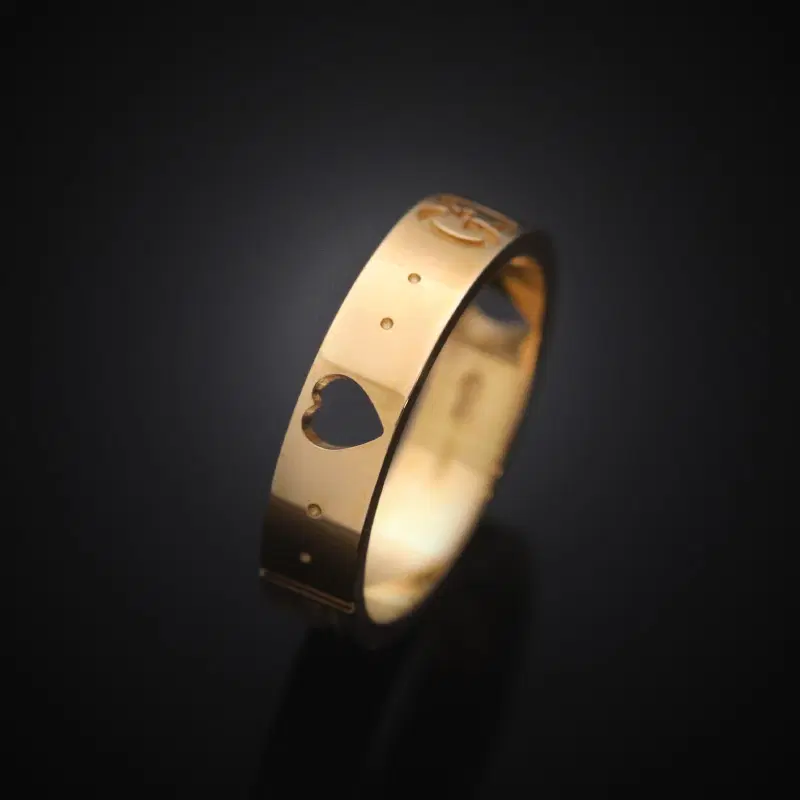 (정품)구찌 하트 아이콘링 18K 로즈골드 7호 4mm