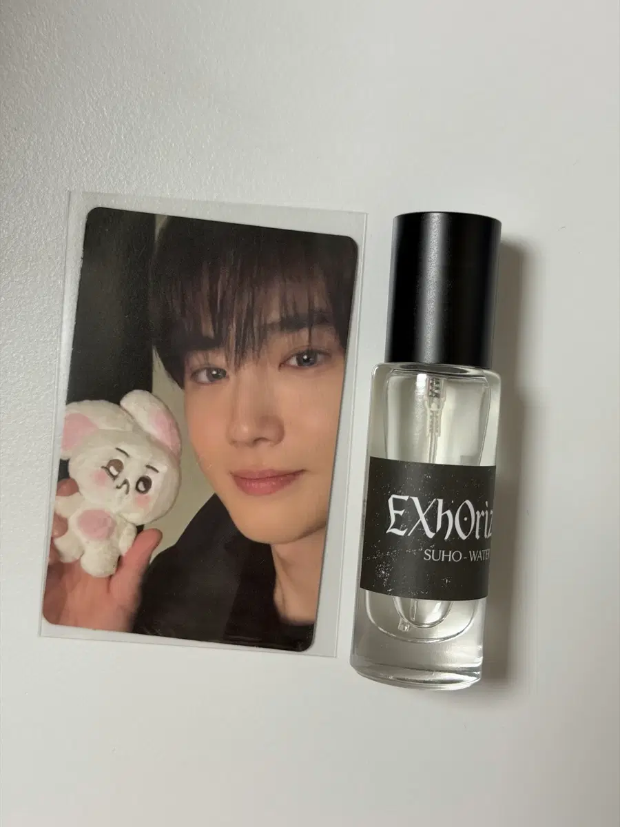 EXhOrizon Suho Perfume + Poca Buncheol