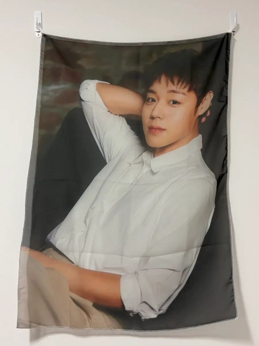 기영이 숯불 치킨 패브릭 포스터 판매