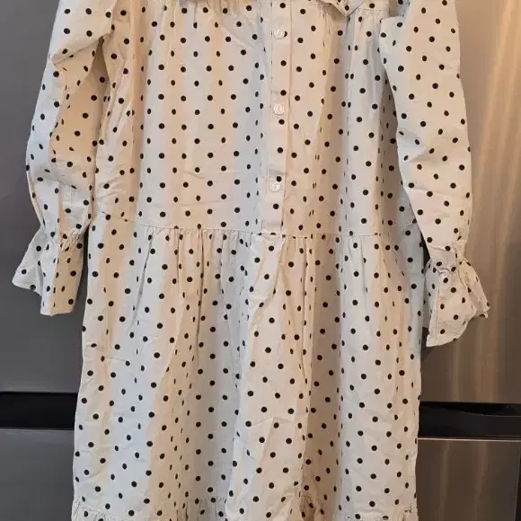 땡땡이 프릴 카라 원피스 잠옷
