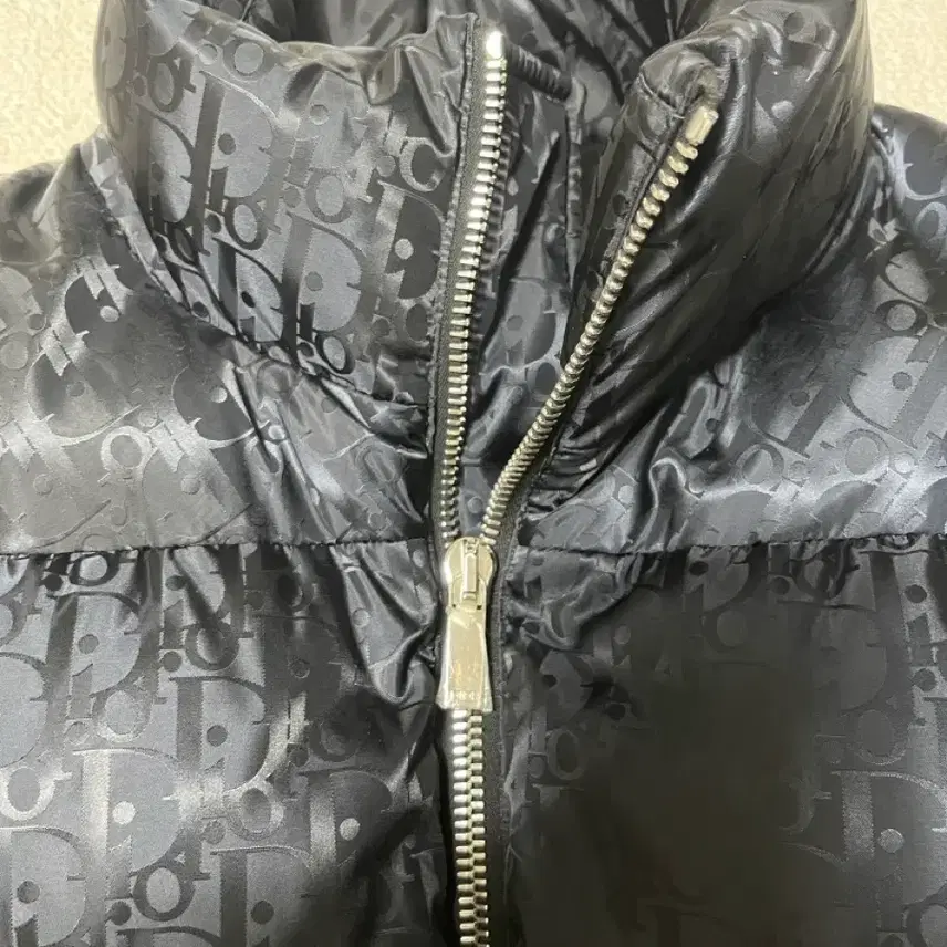 디올 [50] 백화점판 오블리크 패딩 블랙 사진 3