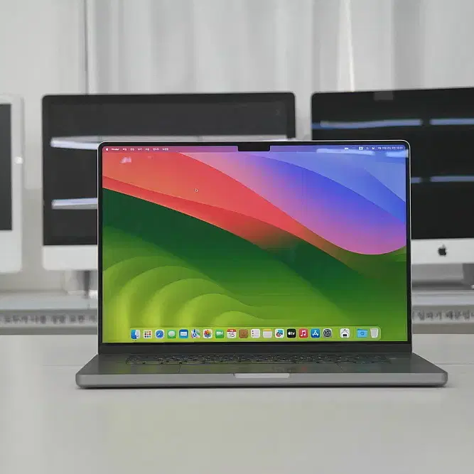 애플 맥북프로16 A2485 M1Pro/32G/1T/16C GPU