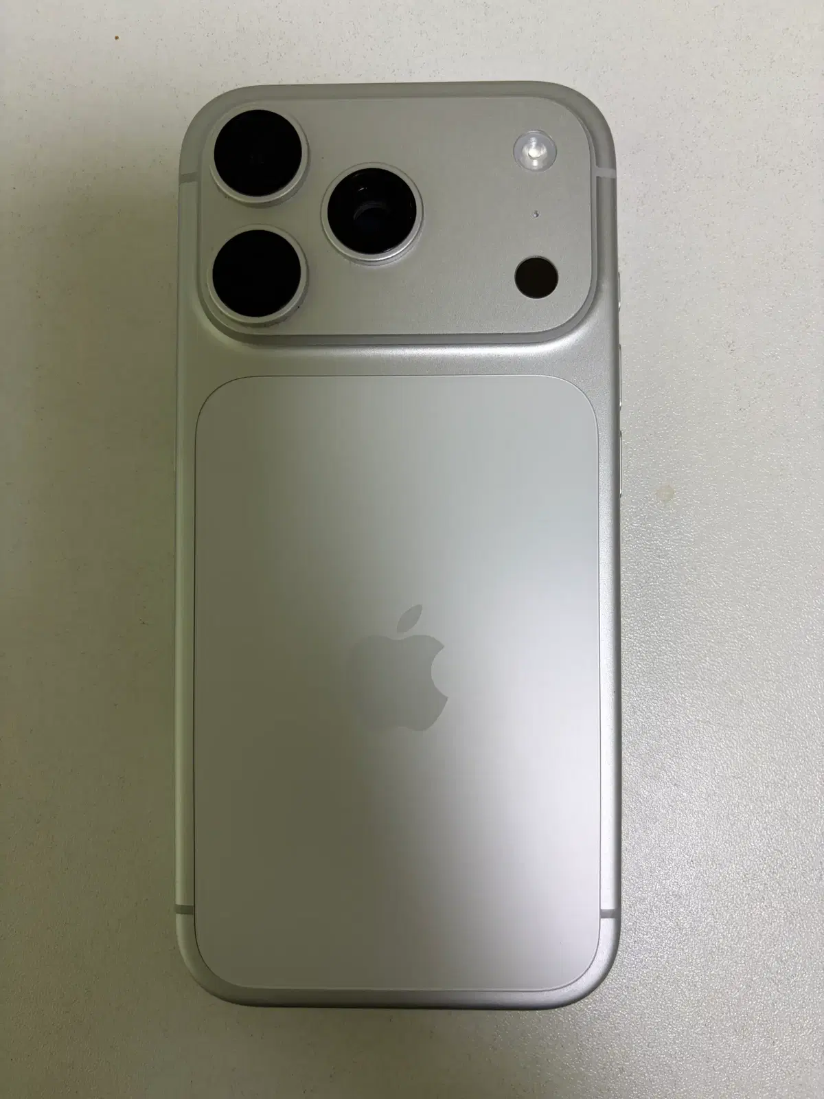 아이폰 17 프로 256gb 실버
