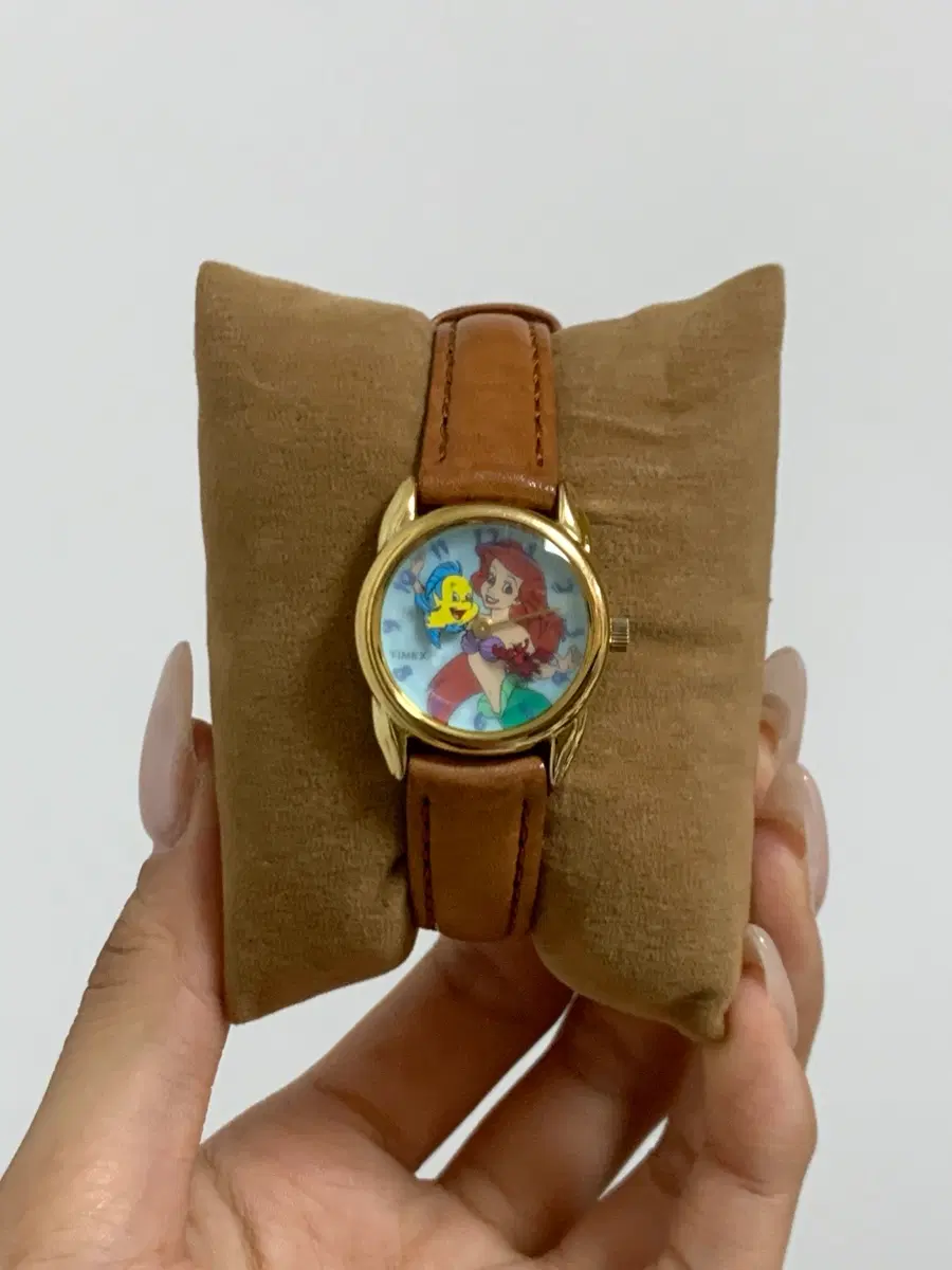 Timex 디즈니 인어공주 리미티드 에디션 빈티지 가죽 시계