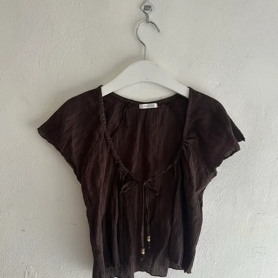 브라운 스트랩 가디건