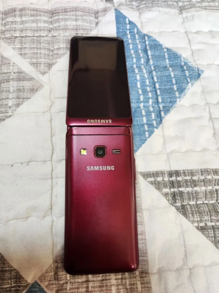 갤럭시 폴더2