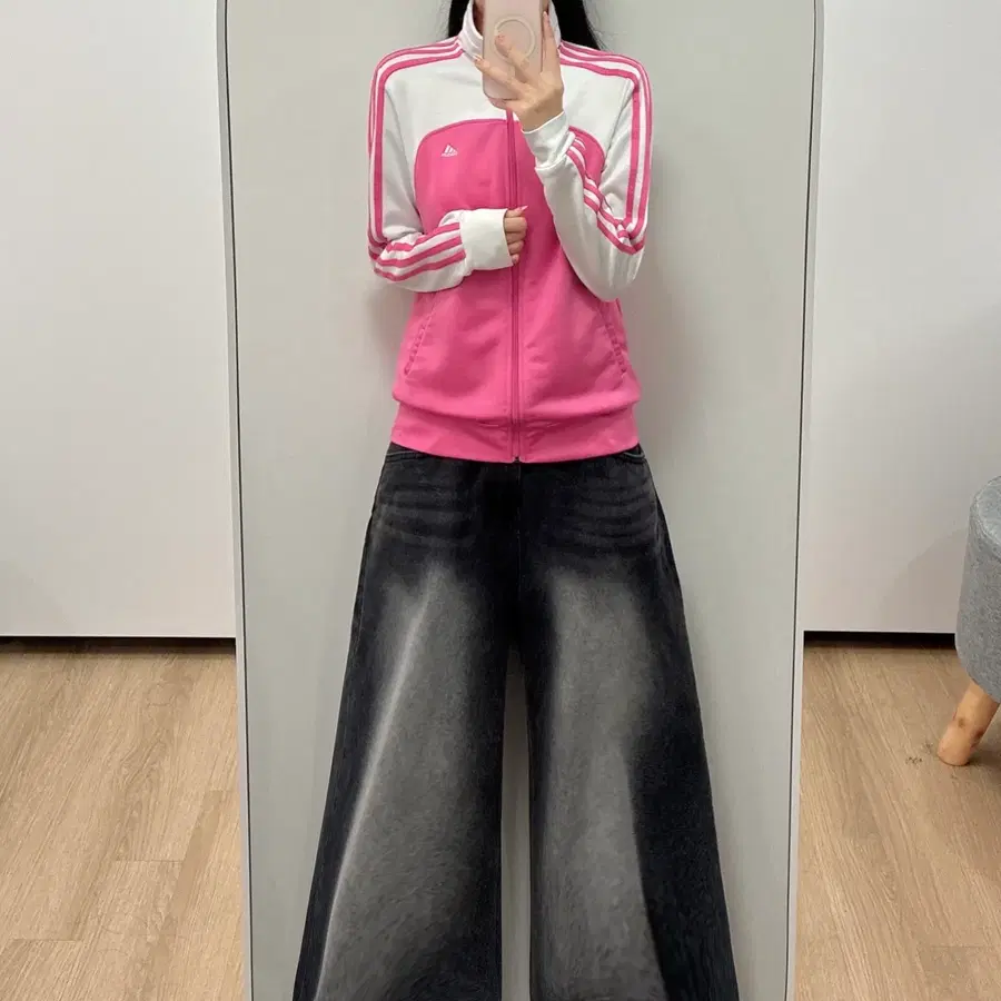 아디다스 딸기우유 화이트 핑크 트랙탑 져지