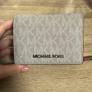MICHAEL KORS 지갑