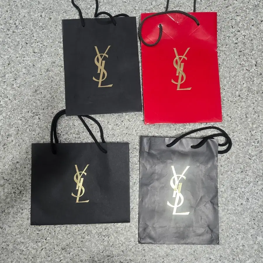 입생로랑 쇼핑백 4종 세트