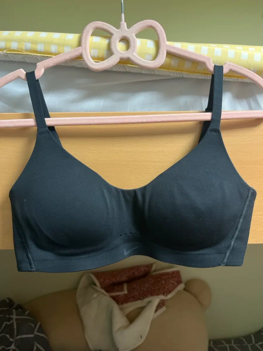 나이키 스포츠 브라 블랙
