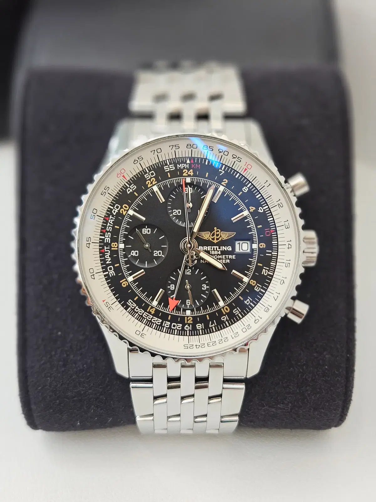 [중고명품 럭스올 울산점]브라이틀링 네비타이머 월드 GMT 46mm A2432212
