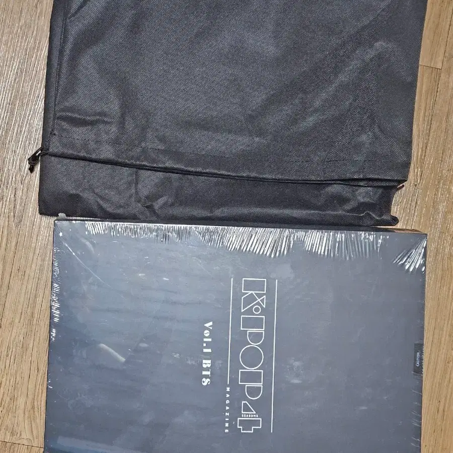 (미개봉)방탄소년단KPOP4 Seasons Vol.1 풀셋 양도합니다.