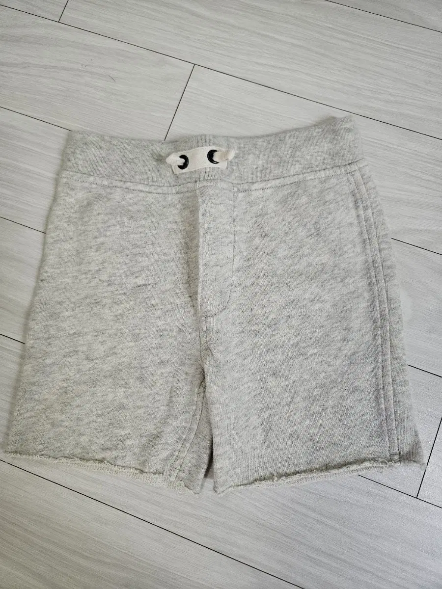 기모 반바지 그레이