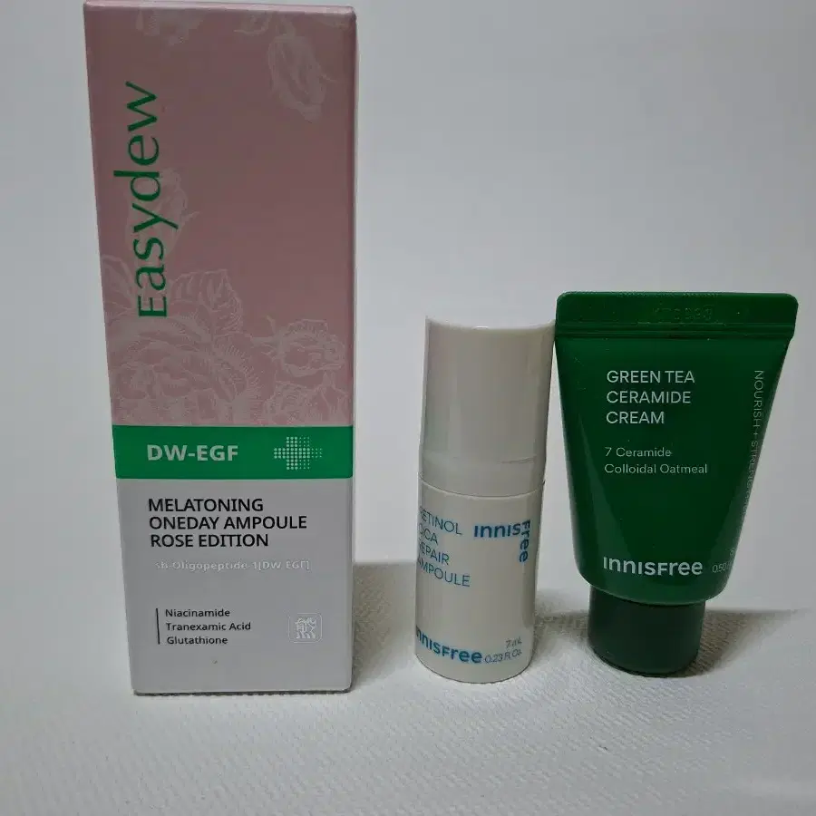 이지듀 디더블유 이지에프 멜라토닝 원데이 앰플 로즈(15ml)