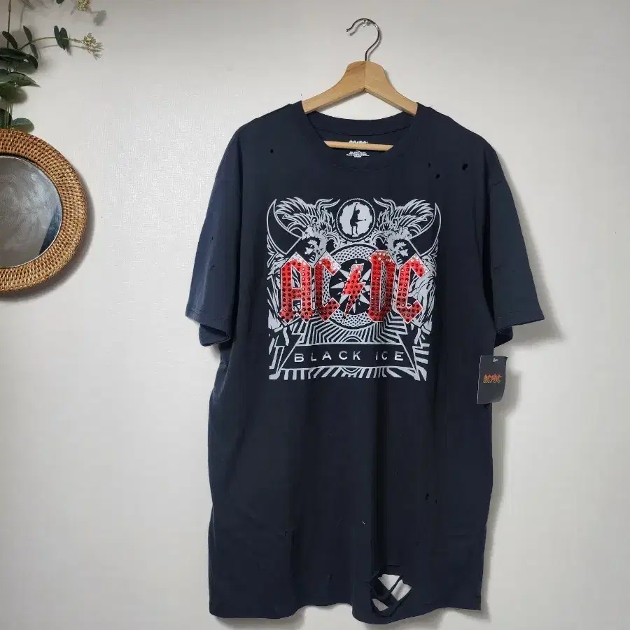 AC/DC 블랙 아이스 티셔츠