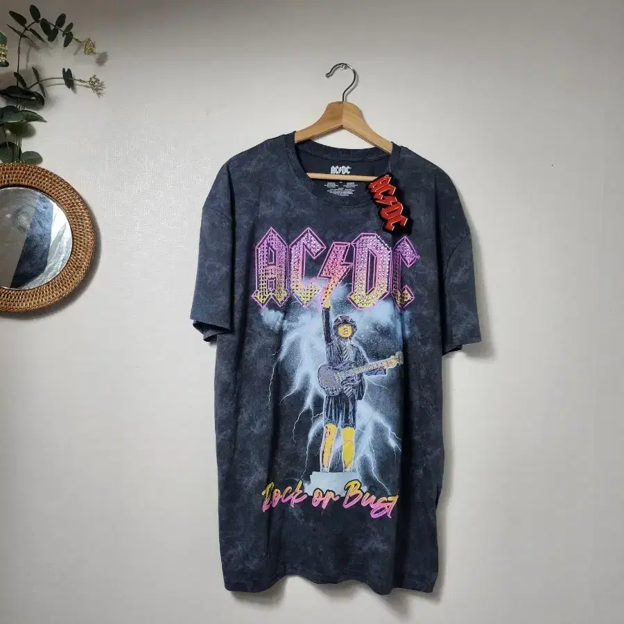 AC/DC .락온 버스트x 반팔 티셔츠
