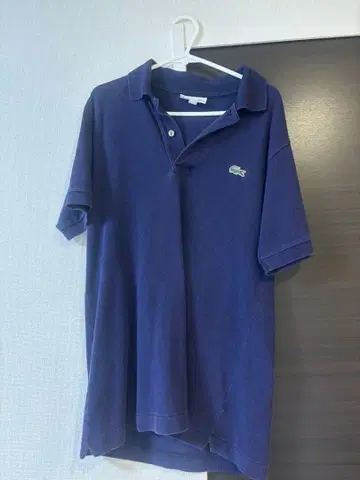 [LACOSTE] 클래식 핏 네이비 피케 셔츠 US XS 사이즈